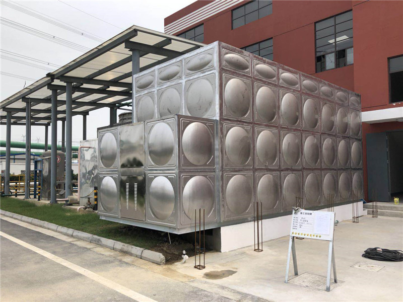 决定不锈钢保温水箱的价格重要因素